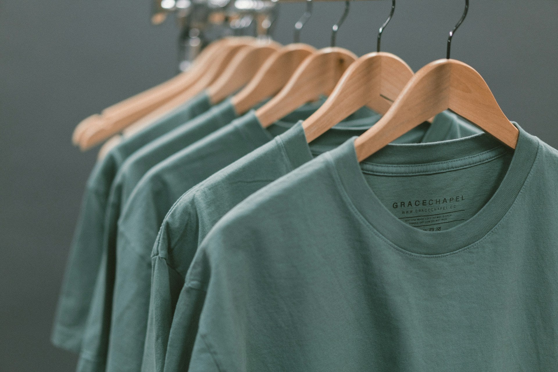 Top Shopify Themes for Clothing & Fashion Stores in 2024