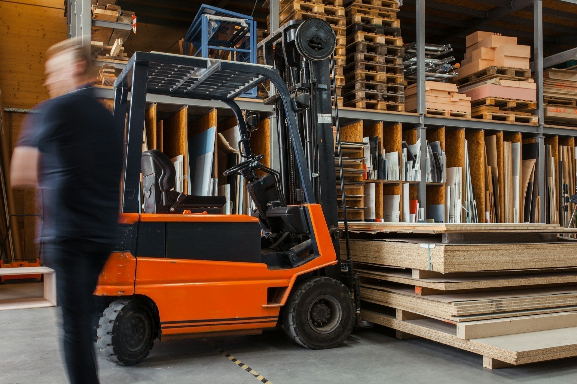 How to Find a Supplier for Your Online Store 2024