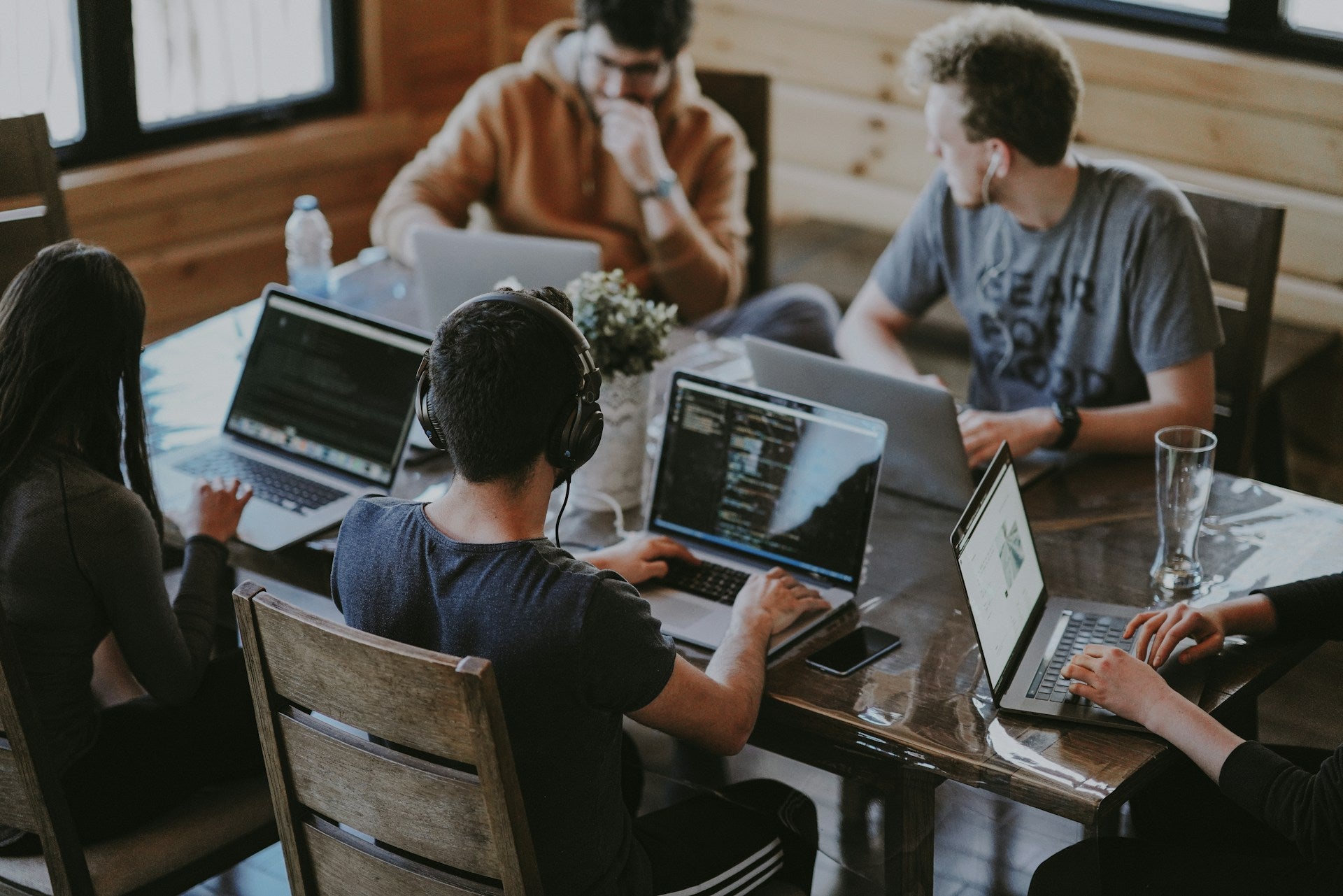 Shopify Retainers: Complete Guide to Ongoing Shopify Support (2025)
