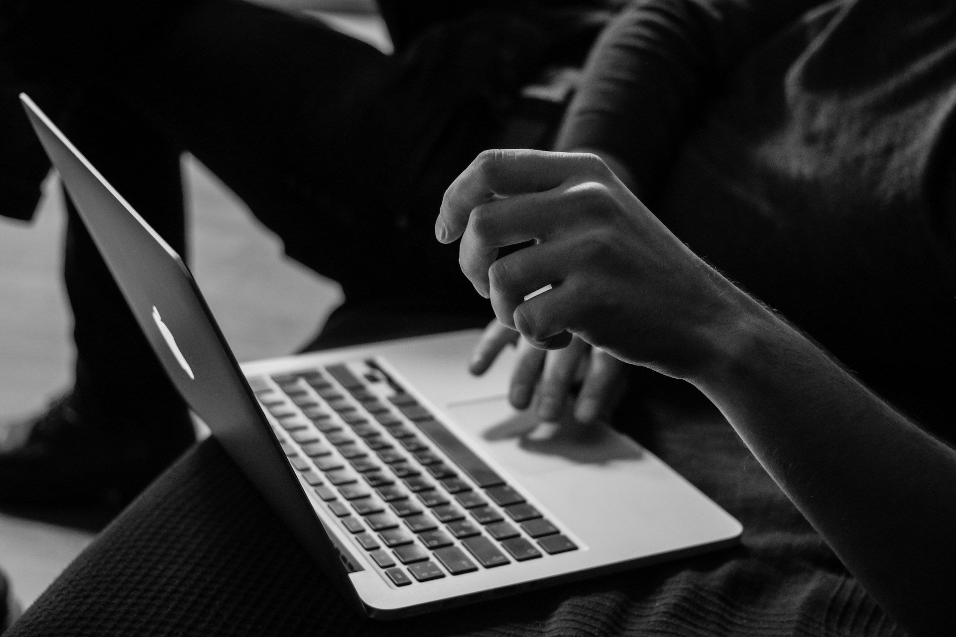 Shopify Plus vs BigCommerce 2026: B2B & Enterprise Comparison